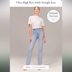 Abercrombie Ultra High Rise Ankle Straight Jean